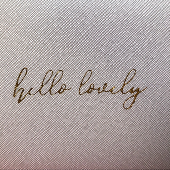 HELLO LOVELY Wallet - Picture 3 of 12